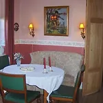 Gamle Skole Motel Majbølle